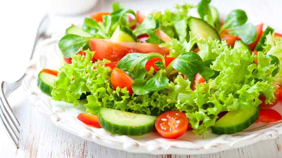 insalata di verdure per la tua dieta preferita